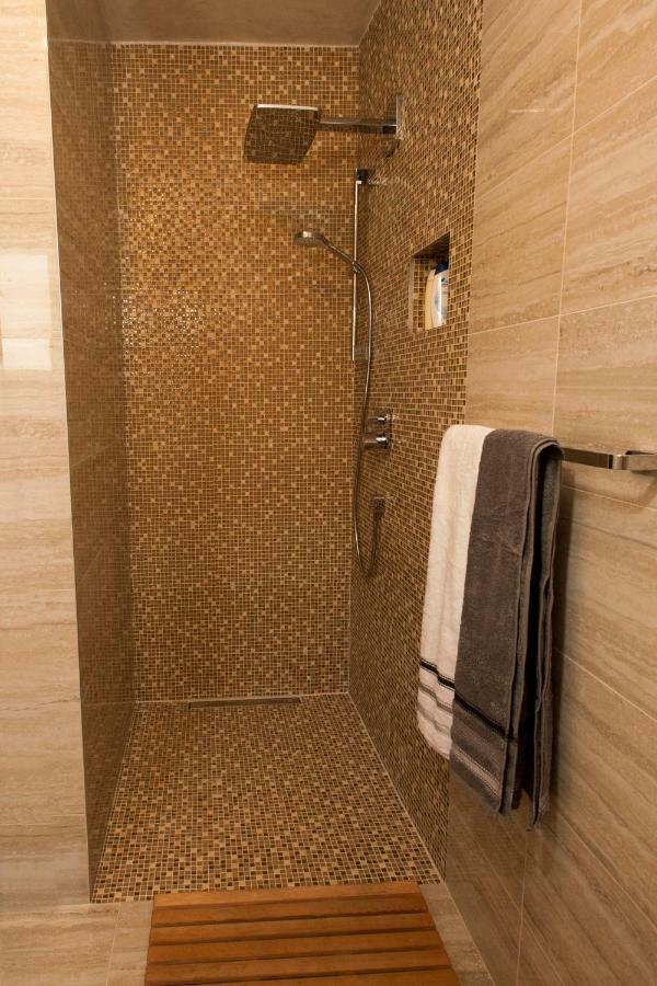 Crystal Sea - Bol - Brac Appartement Buitenkant foto